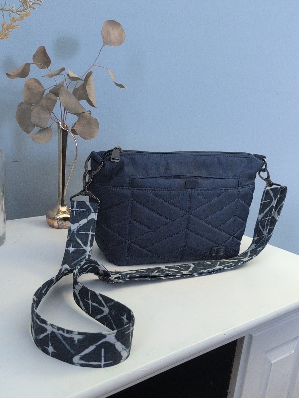 Lug Flare Crossbody Handbag - Navy with Diamond Navy Strap